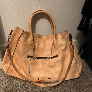 BedStu Rockaway Leather purse